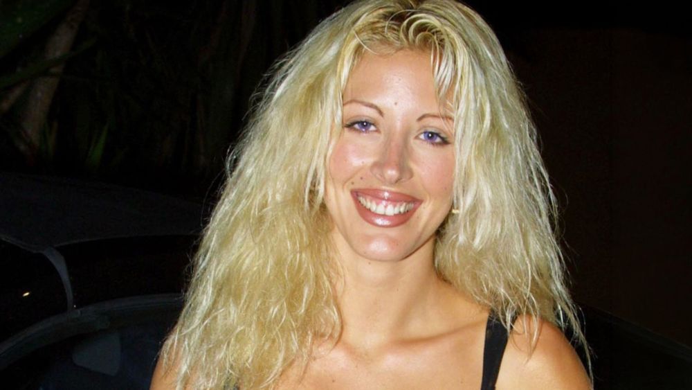 "Sniffez la vie par les deux trous" : le dessin de Charlie Hebdo après la mort de Loana fait scandale, regardez !