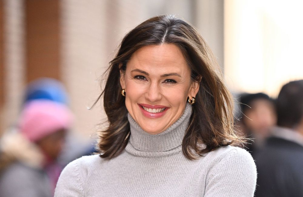Jennifer Garner dévoile la transformation capillaire de l’été