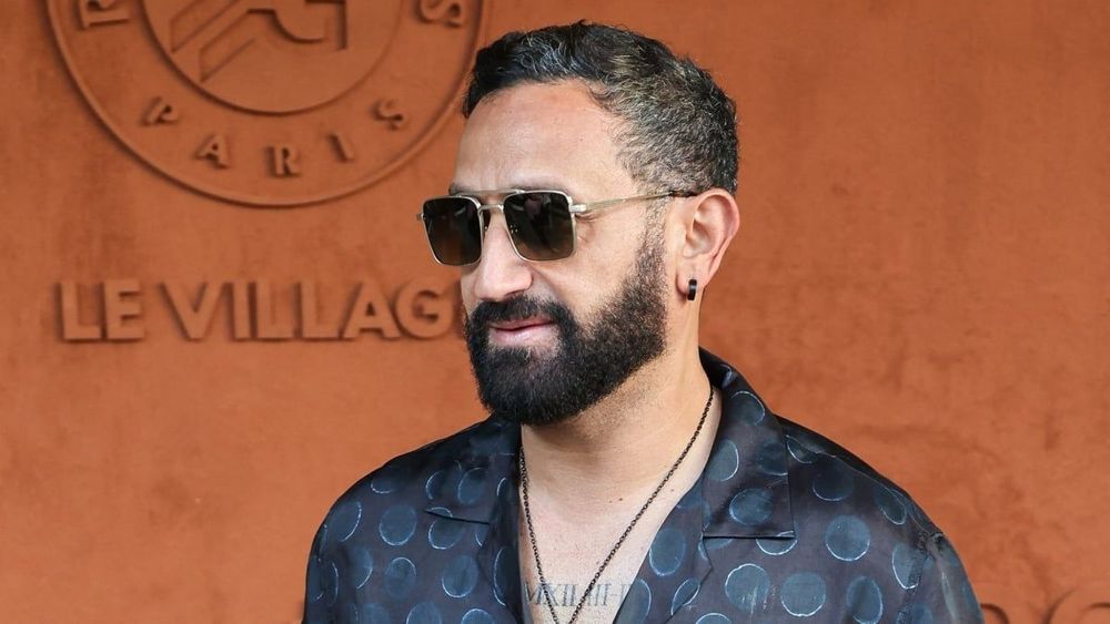 Cyril Hanouna "les fesses à l'air" lors d'un appel avec Emmanuel Macron