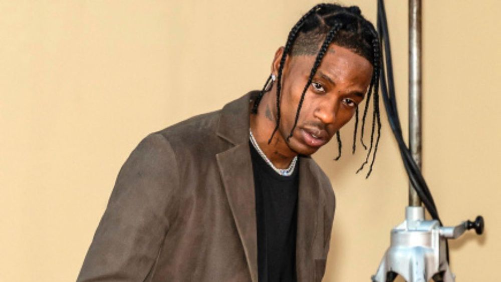 Après Justin Timberlake, Travis Scott est à son tour arrêté pour conduite en état d'ivresse : "Il était…