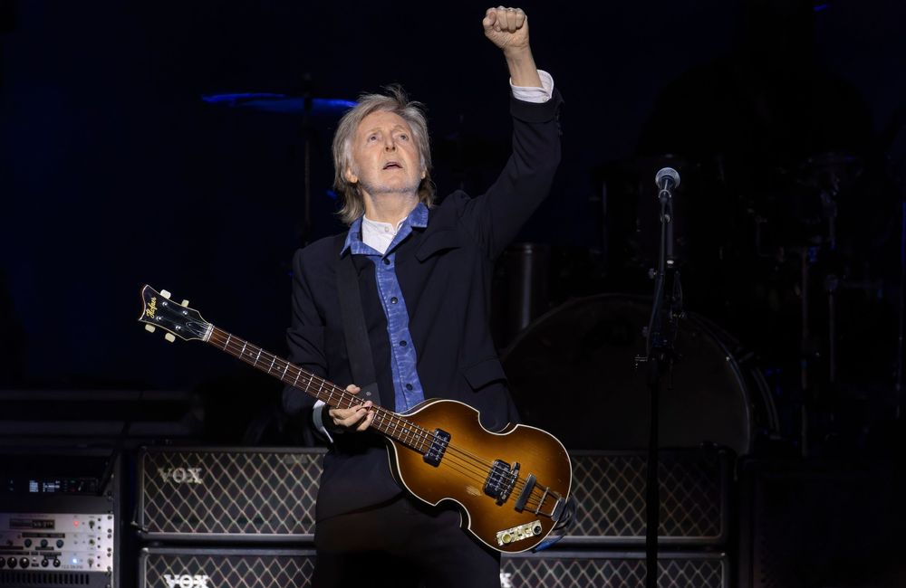 Trois fils des Beatles dévoilent un titre inédit pour l’anniversaire de Paul McCartney