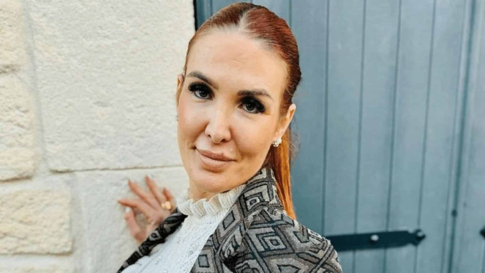 "Un manipulateur et un escroc" : Marie Garet annonce sa rupture avec son compagnon et dévoile des images chocs !