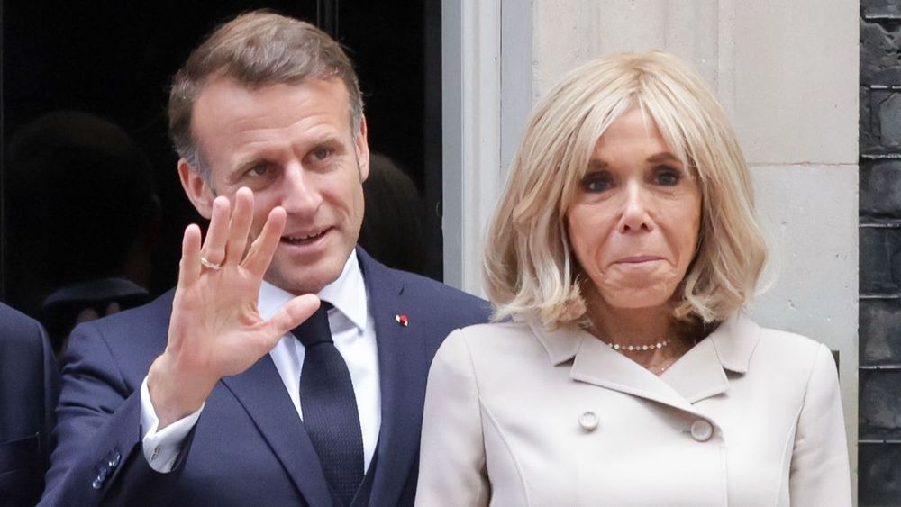 Emmanuel Macron victime de harcèlement sexuel : “C’est une personne perturbée”, la Première dame voit rouge