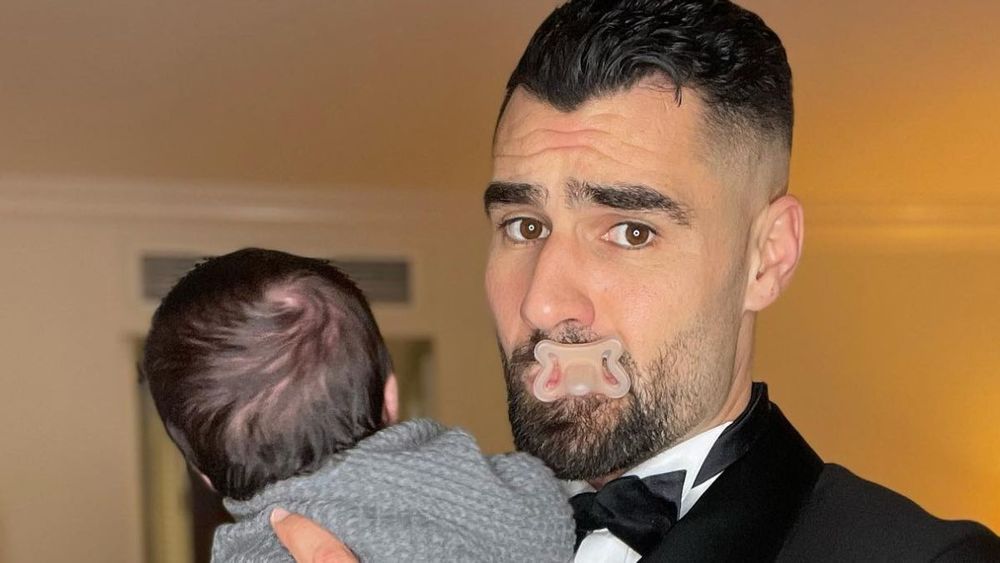 Jonathan Matijas : « Je me pose des questions », il évoque l’arrivée de son fils