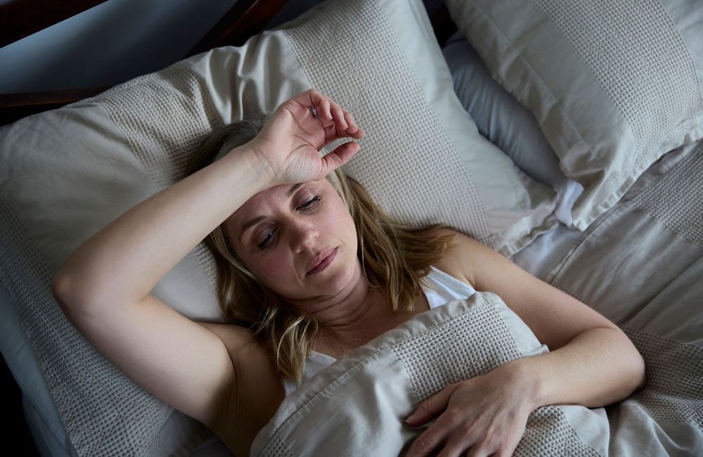 Ménopause : les femmes se réveillent en moyenne 3 à 4 fois par nuit