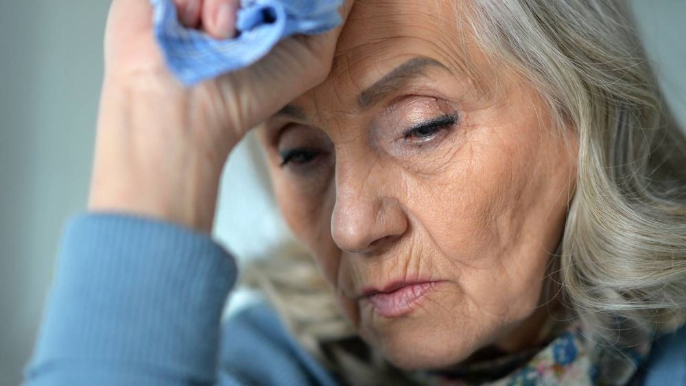 Il prête son logement à une amie gravement malade pendant 23 ans, mais elle refuse de le rendre