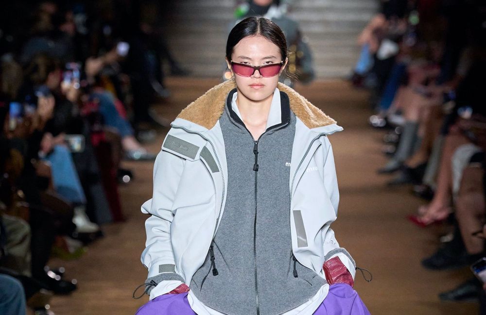 Selon lyst, ce pull longtemps méprisé est la pièce la plus recherchée en ce moment