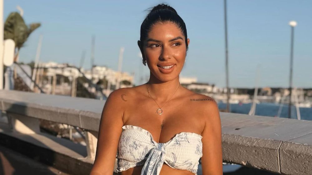 "On a tellement rêvé de toi" : Sarah Lopez dévoile le sexe de son deuxième enfant !