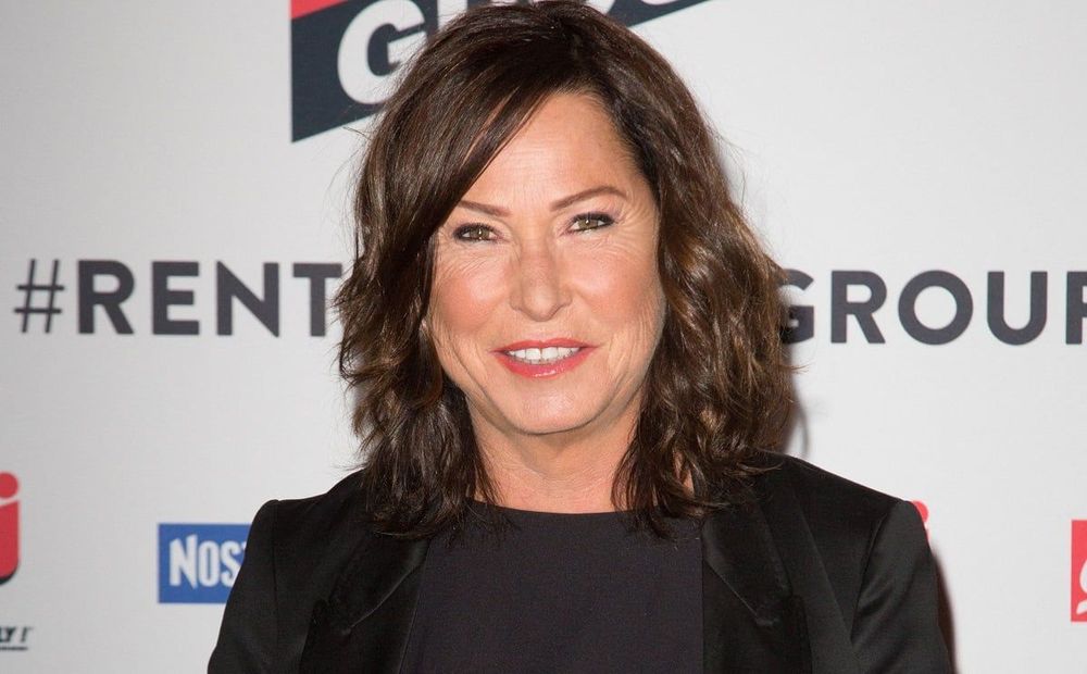 Benjamin Castaldi à la trappe, Evelyne Thomas revient à la télé délestée de 13kg, elle est méconnaissable