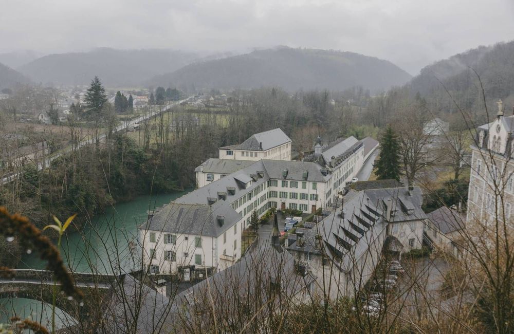 Affaire Bétharram : l’enseignement catholique annonce la fermeture de l’établissement