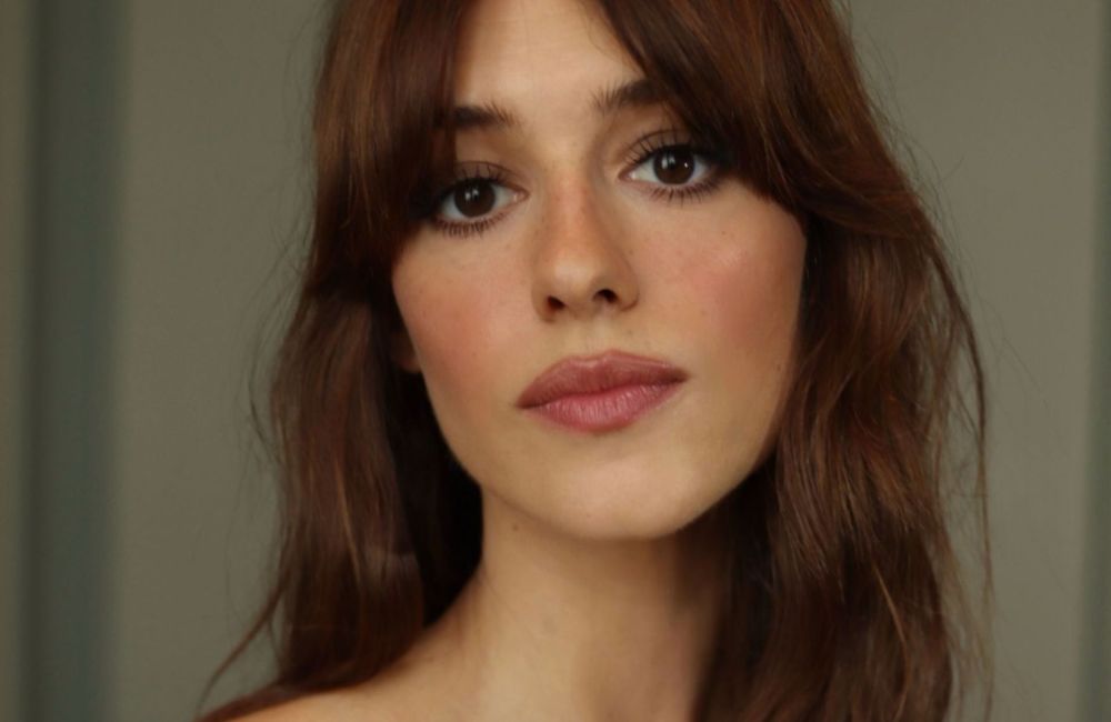 « Flushed and sunkissed » : la tendance make-up qui recrée l’éclat d’une douce journée au soleil