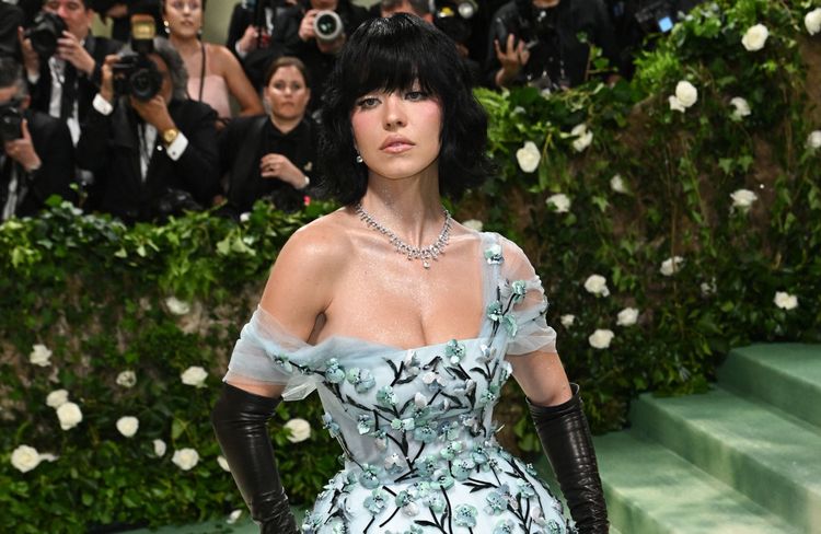 Le relooking capillaire radical de Sydney Sweeney au Met Gala 2024