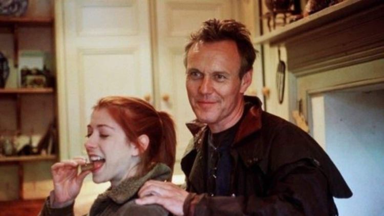 Alyson Hannigan dévastée par la mort d'Anthony Head (Buffy) : "La blessure est si profonde"