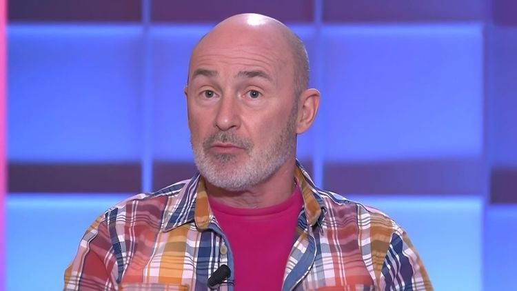 "Ton pronostic vital est engagé" : Vincent Lagaf (65 ans) sans filtre sur un sujet très intime