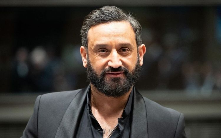 "Elle est insupportable, elle se prend pour une star" : Cyril Hanouna flingue de nouveau Inès Reg et apporte son soutien à Natasha St-Pier