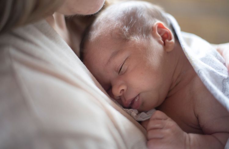 85 % des femmes sont favorables au développement des maisons de naissance : de quoi s’agit-il ?