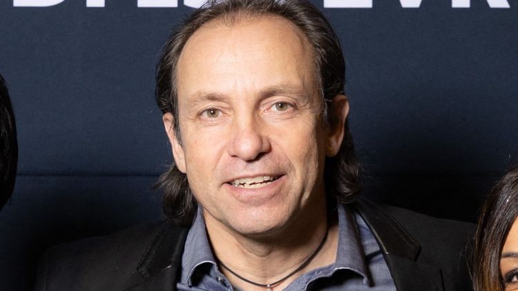 Inès Lagdiri-Nastasi exaspérée par les commentaires de Philippe Candeloro : “Ce serait bien d’arrêter de lui demander son avis”