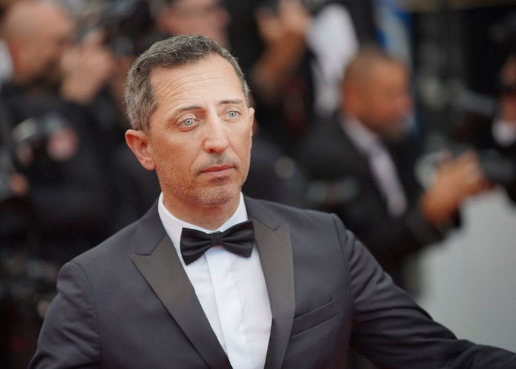 Gad Elmaleh, 53 ans, se confie en direct sur son addiction : « Il faut que j’arrête de…