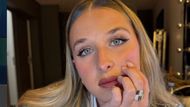 "Je vais m’effacer…" : Héléna Bailly prend une grande décision pour sa carrière, les fans vont être déçus !