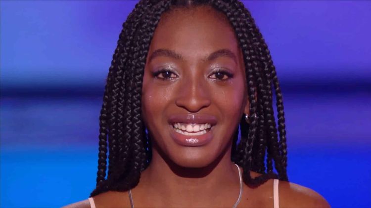 "Ah ouais ?" : Ebony (Star Academy) dévoile le nom de l'académicien qu'elle a choisi pour son duo en demi-finale et surprend !
