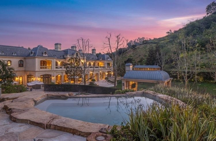 Paris Hilton : comment elle a aménagé sa maison pour s’adapter à son TDAH