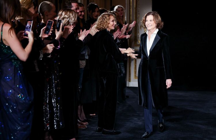 Qui est Silvana ? La nièce de Giorgio Armani signe ses débuts à la Fashion Week haute couture