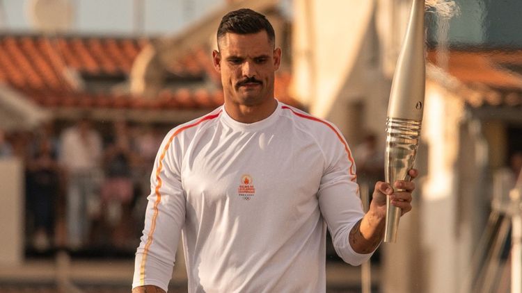 Florent Manaudou humilié par le public en pleine interview : "Il était à deux doigts de…