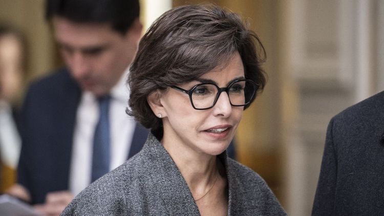 Rachida Dati (60 ans) : "Salut le Facho, tu me fous la paix", ce SMS salé en privé en dit long sur son comportement