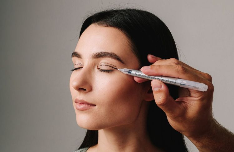 Blépharoplastie : tout savoir sur la chirurgie des paupières