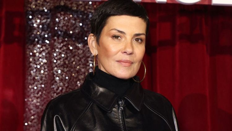 Cristina Cordula (61 ans) : ses confidences déchirantes sur une épreuve de la vie, "Il fallait que je tienne bon"