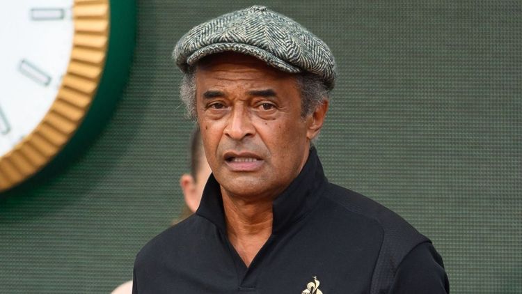 À 64 ans, Yannick Noah devient papa, son bébé sort ENFIN du nid à 6 mois