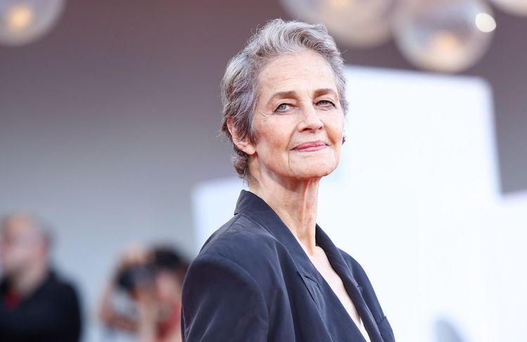 Charlotte Rampling se confie sur sa relation avec Timothée Chalamet : « Je l’ai vu grandir »