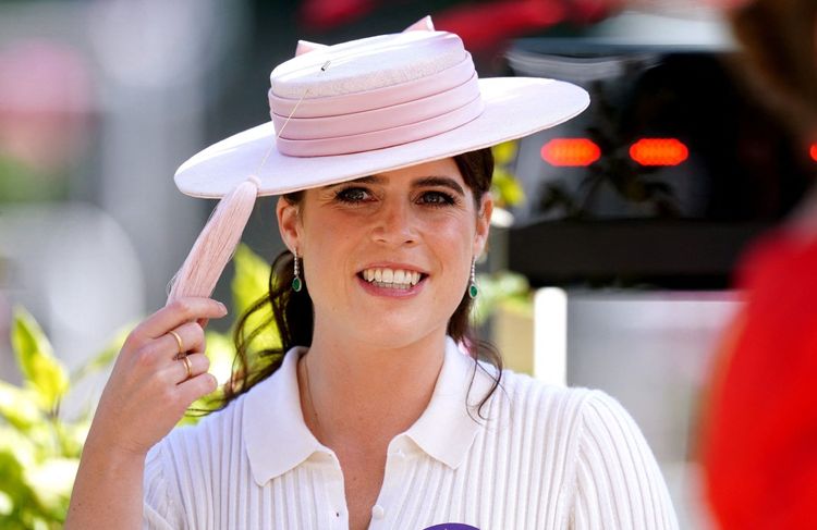 Eugenie d’York : sortie en famille avec sa mère Sarah Ferguson et ses fils