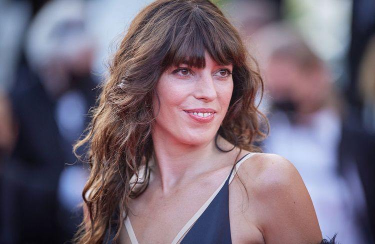 Lou Doillon célèbre les 2 ans de son fils Laszlo avec de tendres clichés
