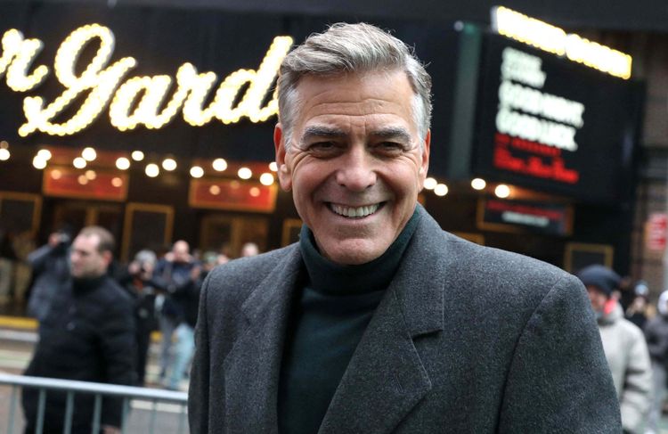 George Clooney évoque sa joie de vivre en France et de retrouver une forme d’« existence normale »