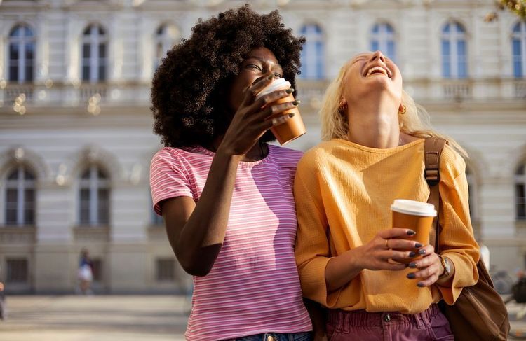 Rencontres : ce nouveau mantra des célibataires pour se sentir bien au premier rendez-vous