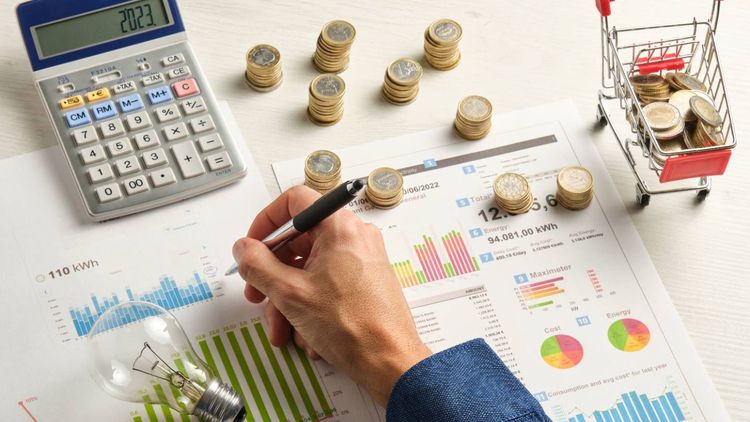 Quelles sont les meilleures offres pour faire baisser sa facture d'électricité en août ?