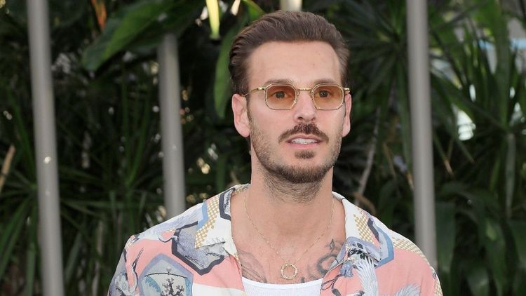 En pleine polémique, M Pokora sans langue de bois sur les footballeurs : "Ils ont un devoir de…