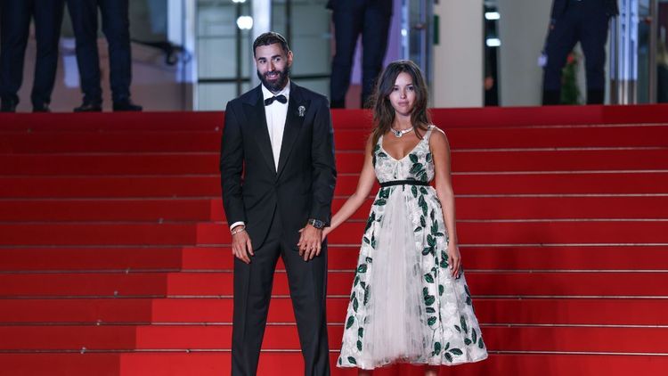 Blocage de dos, ostéo en urgence et mariage de rêve : les coulisses mouvementées des noces de Karim Benzema et Lyna Khoudri