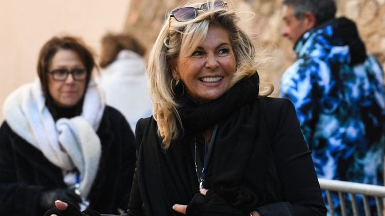“Tu vois les rides partout” : Caroline Margeridon cash sur la chirurgie esthétique