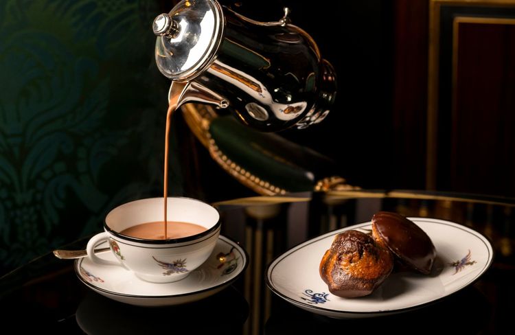 Le best of de la semaine : un chocolat chaud 3*, le Beaujolais Nouveau à l'honneur et un dictionnaire sucré à (s')offrir