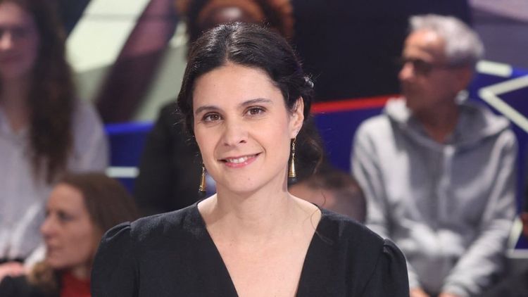 Apolline de Malherbe (46 ans) muse de son père qui est un célèbre peintre : "Des dizaines de tableaux existent de moi"