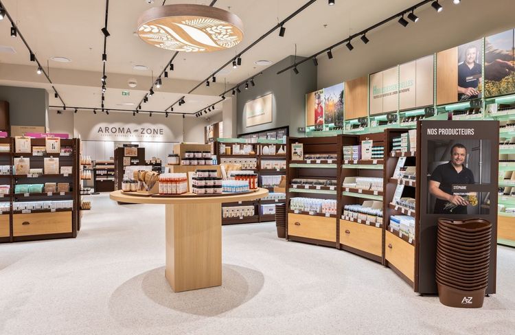 Cosmétiques naturels : pourquoi la Gen Z est-elle fascinée par Aroma-Zone ?