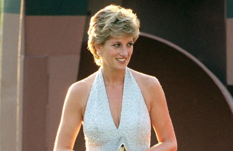 Adorées de Lady Diana, ces chaussures de fête font leur grand retour cette saison
