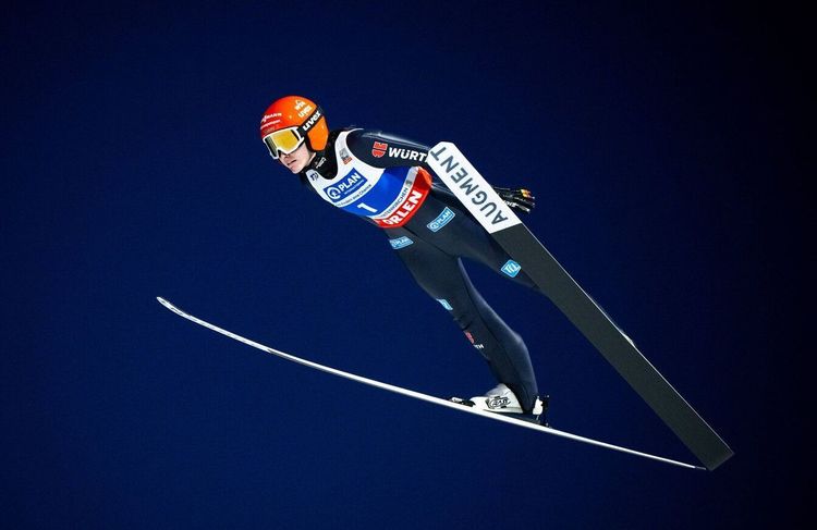 Saut à skis : quand les hommes touchent le pactole et les femmes... du shampoing