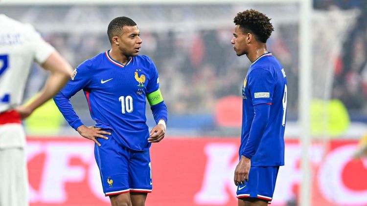 Opposé à Mbappé, Désiré Doué vide son sac : "J’ai ma personnalité, il a la sienne"
