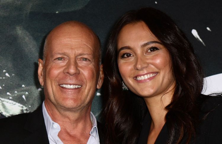 Bruce Willis : sa femme Emma Heming partage un tendre cliché pour leur 17e anniversaire
