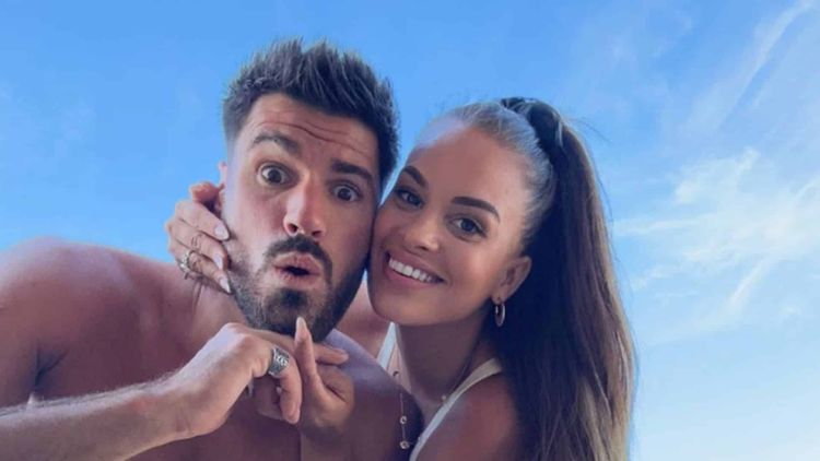 "À deux doigts de m'embrouiller" :  Jordan Mouillerac (DALS), sa compagne explose après une expérience très difficile avec leur bébé !