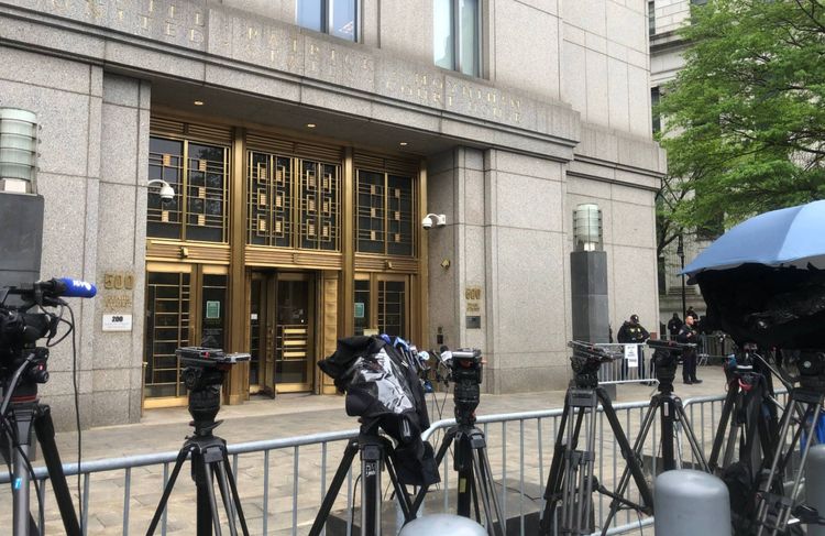 Au procès P. Diddy, une témoin raconte avoir été « suspendue dans le vide depuis le 17e étage »