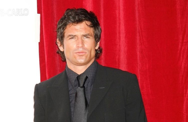 Filip Nikolic : son compagnon présumé réagit à la plainte déposée contre lui